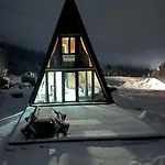 A Frame House Slavuljica *