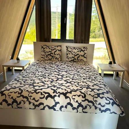 木屋 A Frame House Slavuljica